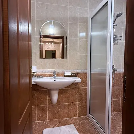за гости калина * Veliko Tarnovo