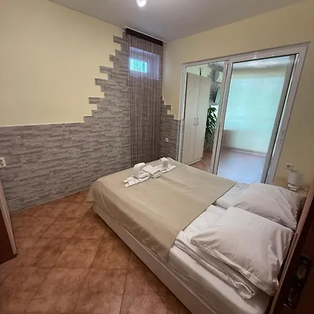 за гости калина * Veliko Tarnovo